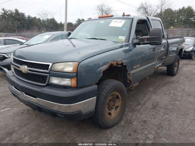 Chevrolet Silverado 3500 Lt3 Image 2