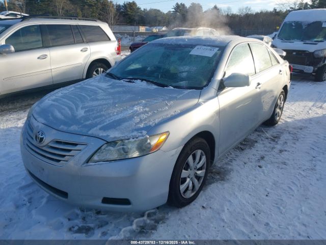 Toyota Camry Ce Image 4