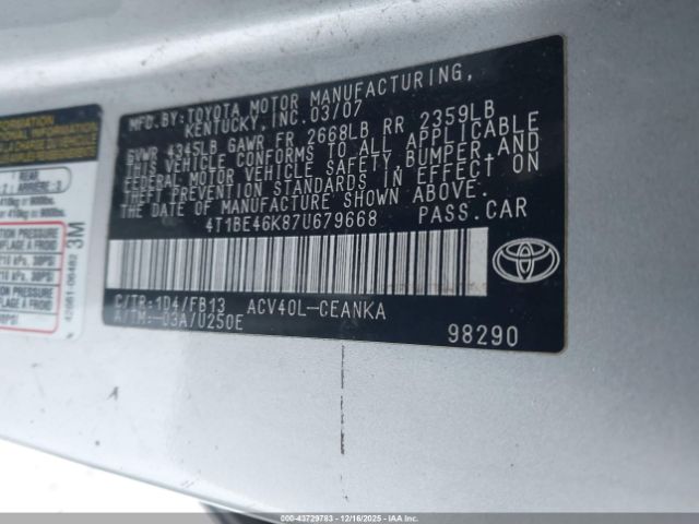 Toyota Camry Ce Image 8