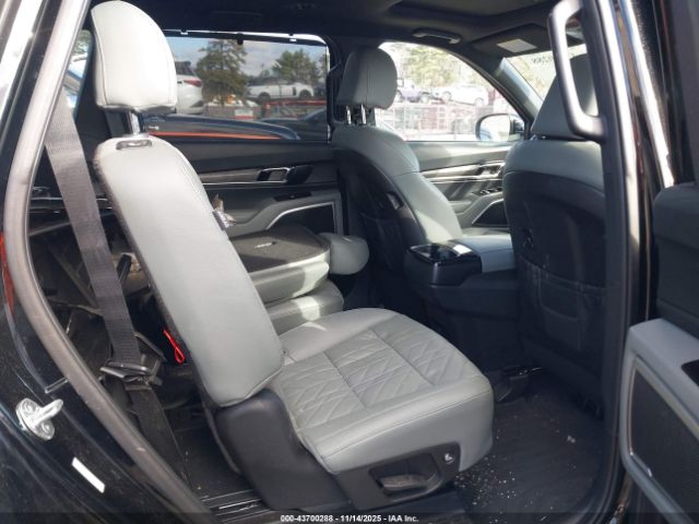 Kia Telluride Ex X-line Image 9