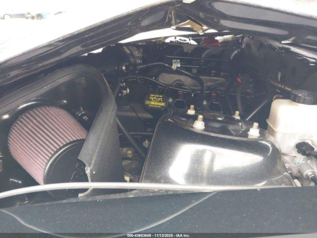 Ford Mustang V6 Premium Image 9