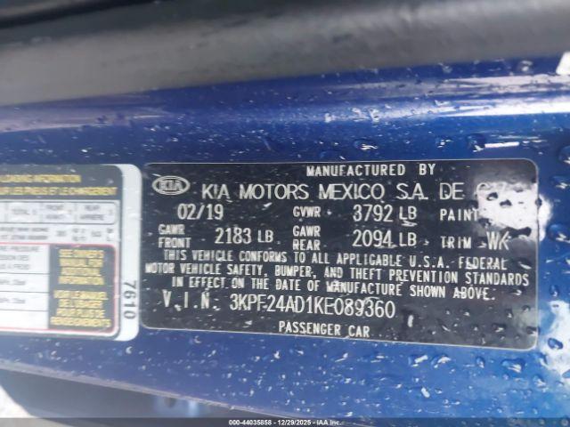 Kia Forte Lxs Image 12