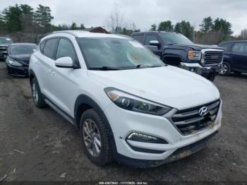  Salvage Hyundai TUCSON