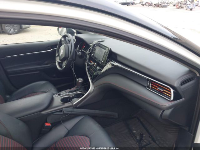 Toyota Camry Trd Image 4