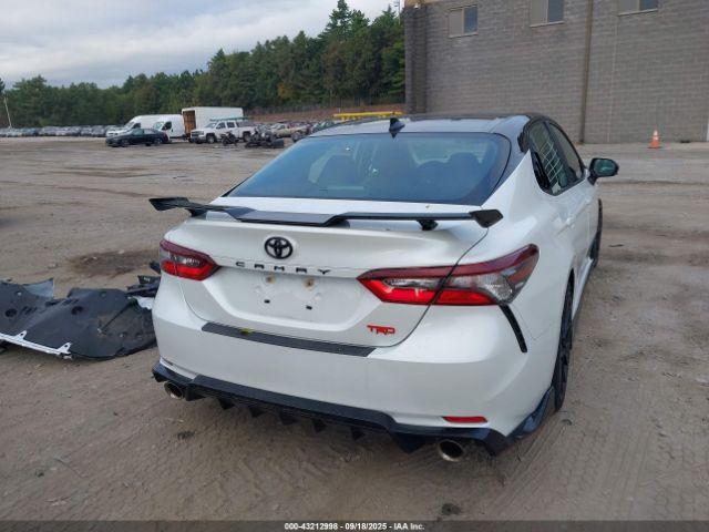Toyota Camry Trd Image 14