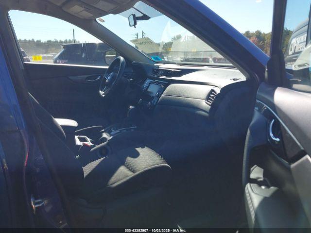 Nissan Rogue Sv Image 9