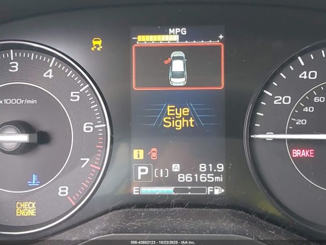 Subaru Impreza Premium 5-door Image 11