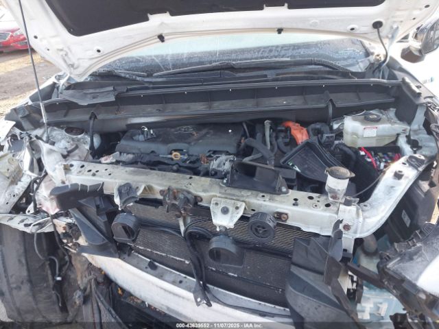 Toyota Highlander Hybrid Xle Image 12