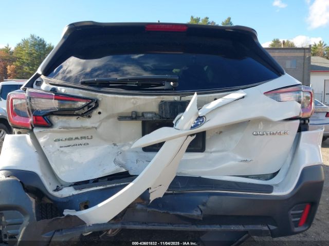 Subaru Outback Premium Image 16