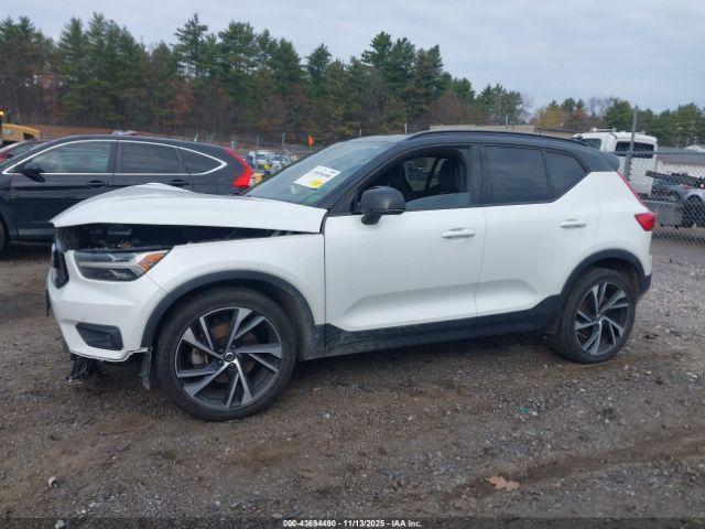 Volvo XC40 T5 R-design Image 16
