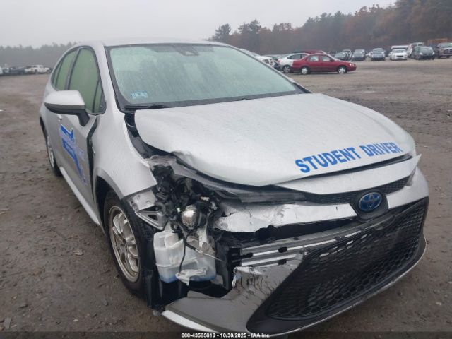 Toyota Corolla Hybrid Le Image 16