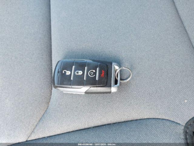 Ram 1500 Big Horn  4x4 5'7 Box Image 2