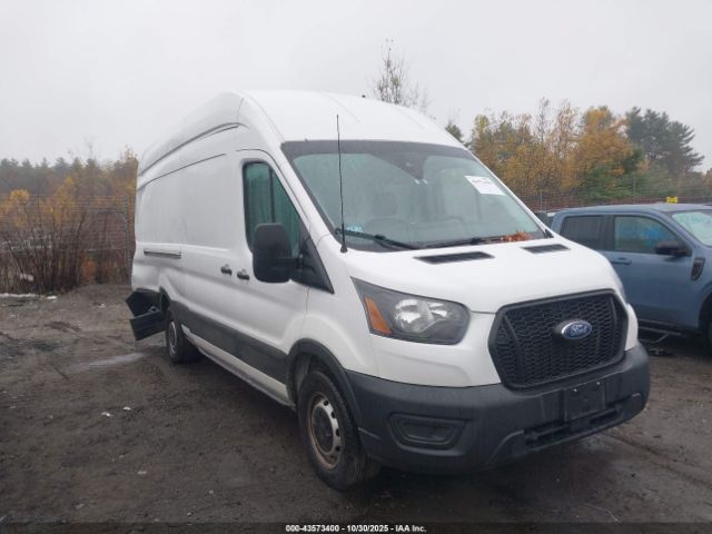 Ford Transit Image 1