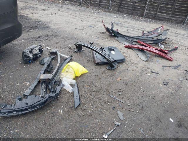 Nissan Rogue Sl Intelligent Awd Image 2