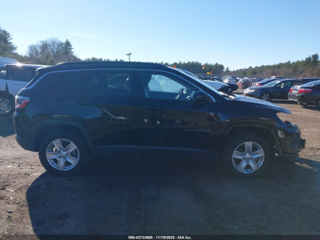 Jeep Compass Latitude 4x4 Image 7