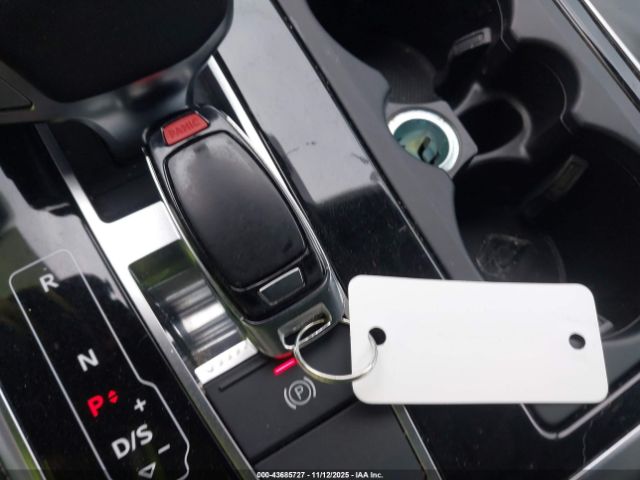 Audi Q8 55 Premium Image 9