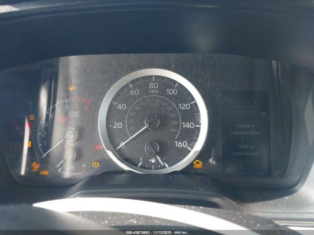 Toyota Corolla Le Image 11