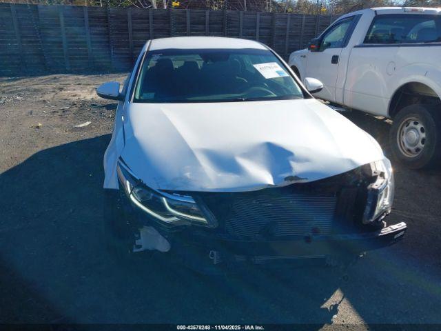 Kia Optima Lx Image 7