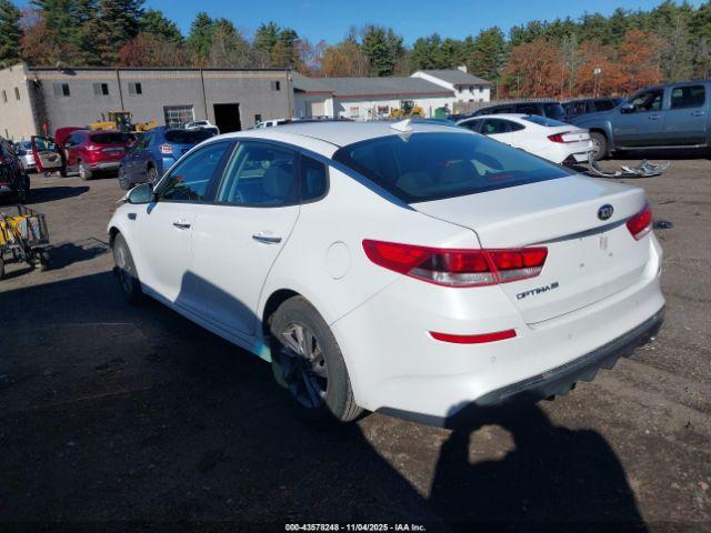 Kia Optima Lx Image 8