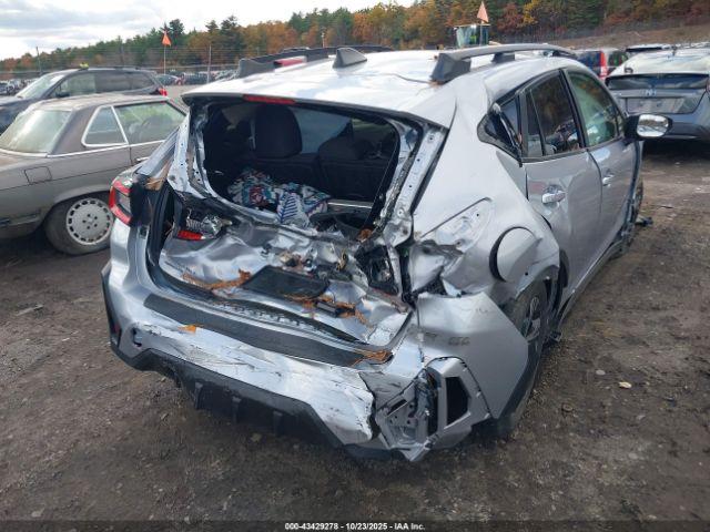 Subaru Crosstrek Premium Image 2