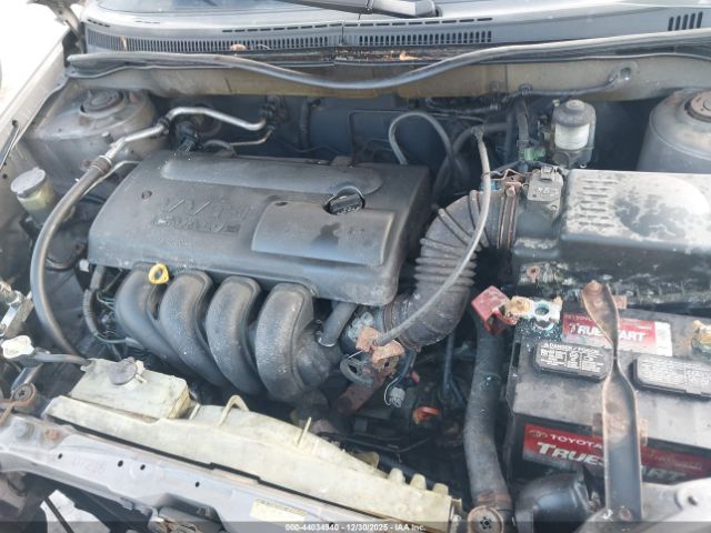 Toyota Corolla Ce Image 6