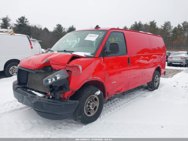 GMC Savana Rwd 2500 Regular Wheelbase Work Van Image 9