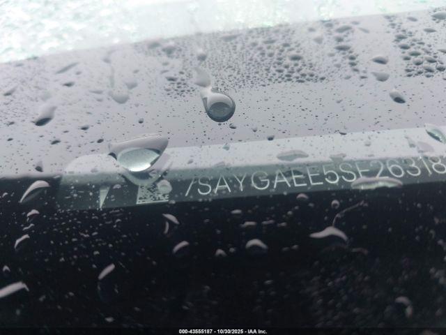 Tesla Model Y Long Range Dual Motor All-wheel Drive Image 11