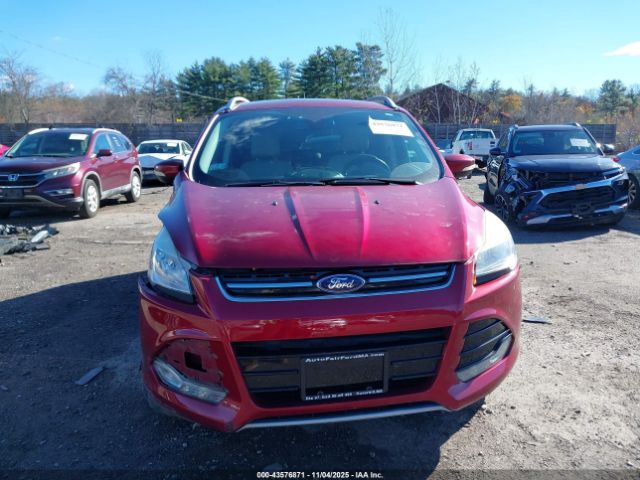 Ford Escape Titanium Image 10