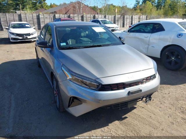 Kia Forte Gt Image 16