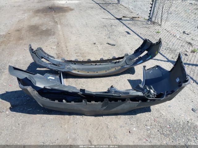 Tesla Model Y Image 11