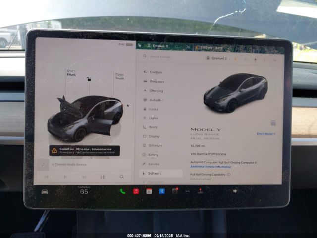 Tesla Model Y Image 16