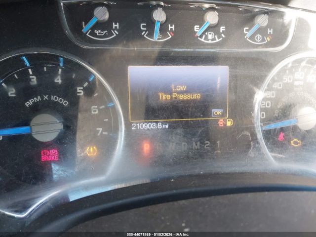 Ford F-150 Lariat Image 14