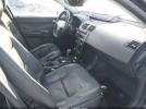 Volvo S40 2.4i Image 2