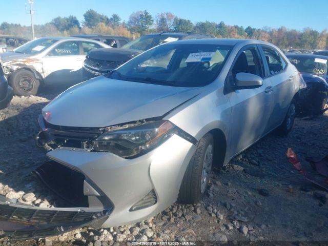 Toyota Corolla Le Image 17