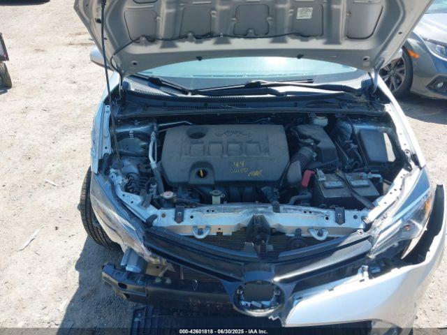 Toyota Corolla Le Image 4