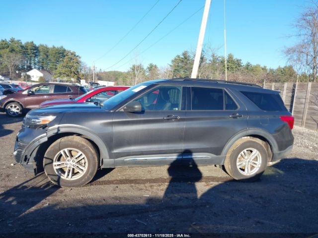 Ford Explorer Xlt Image 16