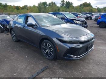  Salvage Toyota Crown