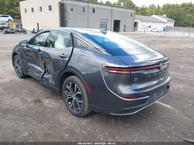 Toyota Crown Xle Image 3