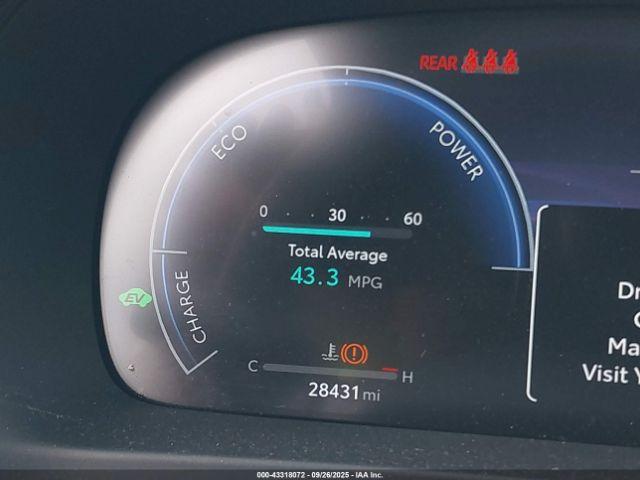 Toyota Crown Xle Image 13