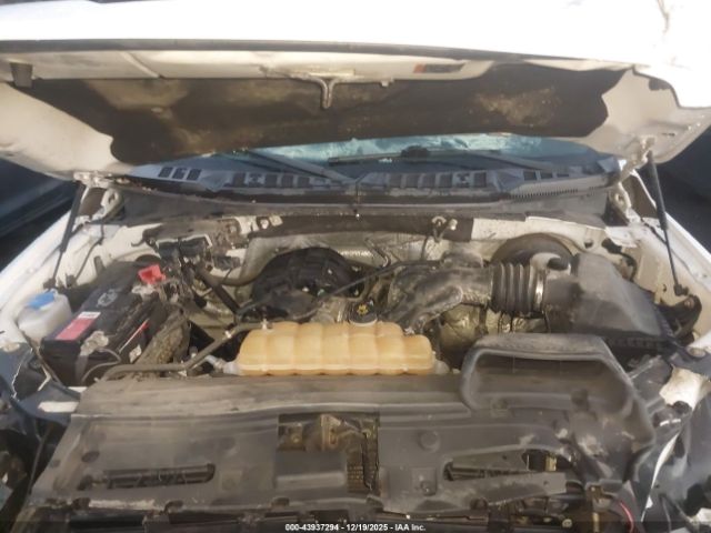 Ford F-150 Xl Image 3