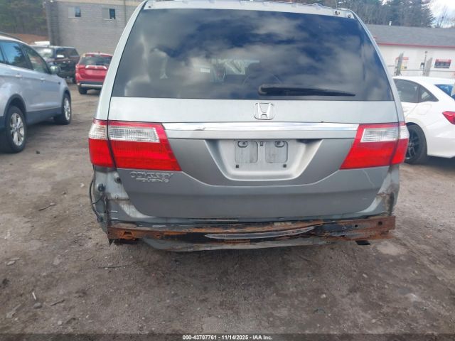 Honda Odyssey Touring Image 7