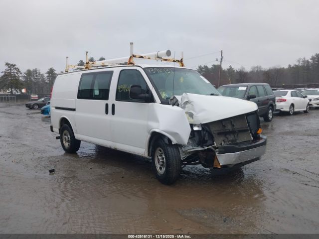 GMC Savana Work Van Image 1