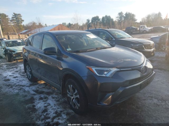 Toyota RAV4 Le Image 13