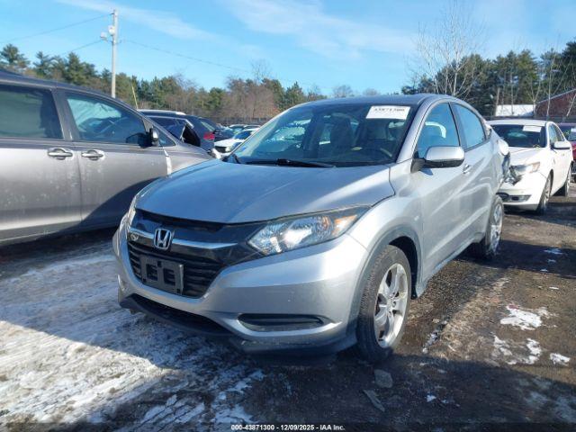 Honda HR-V Lx Image 6