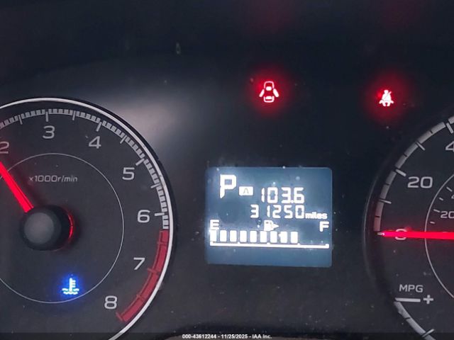 Subaru Impreza 2.0i Image 9