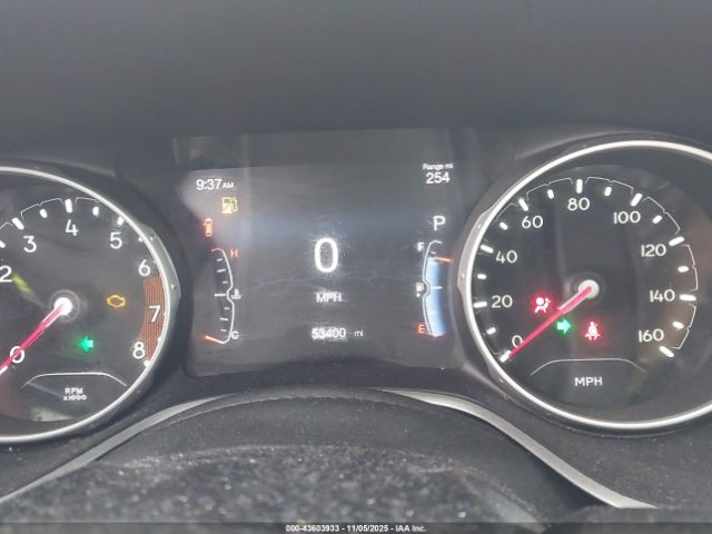 Jeep Compass Latitude 4x4 Image 13