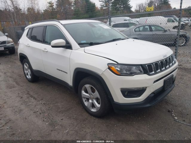 Jeep Compass Latitude 4x4 Image 16
