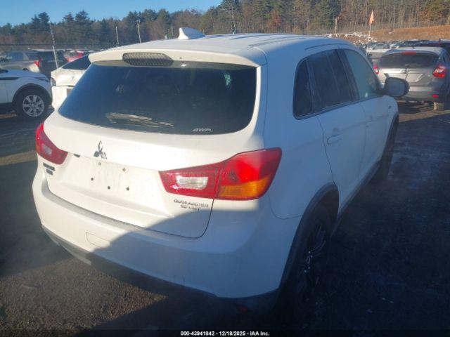 Mitsubishi Outlander 2.0 Le Image 15