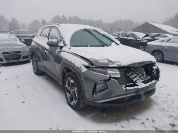  Salvage Hyundai TUCSON