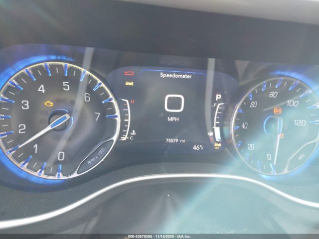 Chrysler Pacifica Touring L Image 6